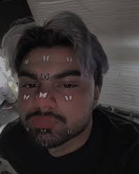 So ducky bhen is finally showing him 💅🏻