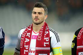 ˈmixaw ʐɛvˈwakɔf, born 22 april 1976) is a polish former footballer defender who used to captain the polish national football team and is its third most capped player ever for poland. To Nie Pierwszy Wybryk Michala Zewlakowa Juz Wczesniej Mial Klopoty Przez Alkohol Super Express