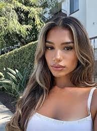 Abbey Mccann's Instagram, Twitter & Facebook