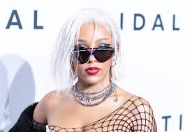Doja Cat Releases Her New Album Hot Pink & Cyber Sex Video
