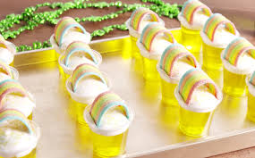 Pot O Gold Shots Rainbow Shots Recipe Alcohol Recipes Fun Drinks Holiday Drinks