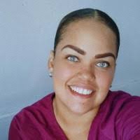 40+ perfiles de «Barr»