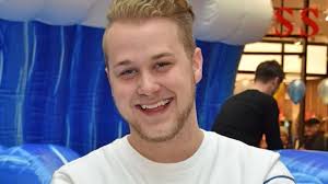 Um 19.40 uhr bei @rtl.tv ständige werbung wegen verlinkungen in allen postings. Uta Kargel Gibt Nach 14 Jahren Ihr Gzsz Comeback Promifacts