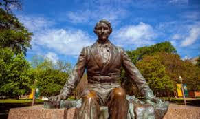 📚 academic excellence ⛪️ christian commitment 🐻 caring community baylor.edu. No Name Change Considered For Baylor University