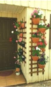 Dekoration 21 Clevere Ideen Um Garten Und Hof Mit Terrakottatopfen Zu Schmuc Em 2020 Com Imagens Jardinagem E Decoracao Ideias De Jardinagem Produtos De Jardim