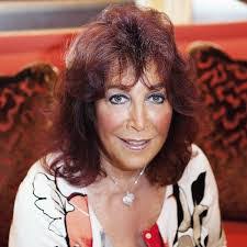 Donna Stone's Instagram, Twitter & Facebook