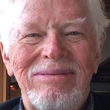 Ray E. Hiebert, reporter and founding dean of the University of Maryland  College of Journalism, dies