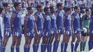 بينما يعد منتخب الكويت، الأكثر تتويجًا بلقب كأس الخليج العربي بـ10 ألقاب، ونرصد في السطور الآتية، سجل أبطال خليجي عبر التاريخ. ØªØ§Ø±ÙŠØ® Ù…Ø´Ø§Ø±ÙƒØ§Øª Ø§Ù„Ø¹Ø±Ø¨ ÙÙŠ ÙƒØ£Ø³ Ø§Ù„Ø¹Ø§Ù„Ù… Ø§Ù„ØªÙŠØ§Ø± Ø§Ù„Ø§Ø®Ø¶Ø±