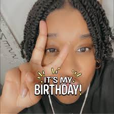 these room finds understood the assignment: functional and cute 🫧💁‍♀️  @‌yazminehernandezz #fivebelowfinds #backtoschool #schoolsupplies  #dormdecor #dormessentials