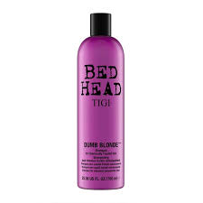 This bright blonde shampoo combines everything you could want from a purple shampoo. Bed Head By Tigi Dumb Blonde Shampoo For Damaged Blonde Hair 750ml Feelunique