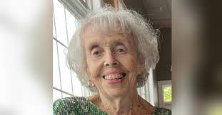 Gail Buckman's Instagram, Twitter & Facebook