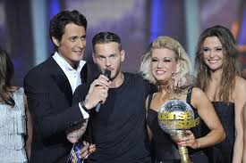 Beau comme un dieu et des abdos comme des tablettes de chocolat selon les dires de denis brogniart dans une. Danse Avec Les Stars Alizee Shy M Moire Qui Sont Les Anciens Gagnants