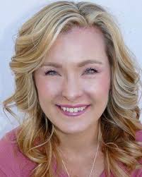 Hybrid: Unlock the Magic of New Year's Resolutions: Surprising Strategies  for Success