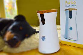 Manche hunde haben ein sehr großes mitteilungsbedürfnis, was für viele nachbarn und hundebesitzer ohne. Furbo Im Test Kann Eine Hundekamera Den Hund Beschaftigen Wenn Er Alleine Ist Urban Dog
