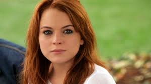 Lindsay Lohan Is Gorgeous Natural Beauty Shades Of Red Hair Hair Pale Skin Brown Hair Tones