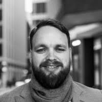 500+ "Breuninger" profiles