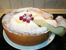 تشيز كيك ألماني كيكة الجبن روعة في المذاق سهل التحضير وناجح من المرة الأولى Kasekuchen Cheese Cake Youtube Cheesecake Easy Cake Cake