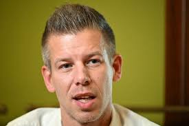 Kétségbeesetten menekült Varga Judit a bántalmazó Magyar Pétertől