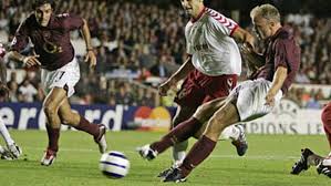 Since then, the new stadium has also seen european victories of thun against teams like palermo football is nr.1 in the region. Arsenal 2 1 Fc Thun Match Report Arsenal Com
