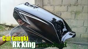 Ngecat body motor dgn cat semprot samurai simpel dan hasilnya tdk. Cat Tangki Vixion Standard Youtube