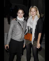 Photo : Audrey Dana et Virginie Efira lors de la soirée Fast Retailing à  Paris le 30/09/10 - Purepeople