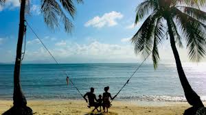 There's a whole world out there; Ultimate Guide To Koh Phangan For Digital Nomad Families Jey Jetter