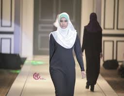 Listen and download to an exclusive collection of siti nurhaliza ringtones for free to personalize your iphone or android device. Ayna Anya Ariani X Creacion By Siti Nurhaliza Launch Royale Chulan