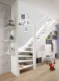 Den Raum Unter Der Treppe Sinnvoll Nutzen Beispiele Mit Grundriss Und Weitere Ideen House Staircase Stairs Design Home