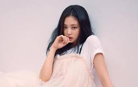 Jennie's ideal type stage name: Foto Imut Hingga Sensual Kecantikan Jennie Blackpink Tuai Pujian Selangit