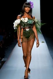 So honoured to have this gentle soul in my life there are no words to describe the lifelong bond that i now. Naomi Campbell Backs Leomie Anderson Backstage Makeup Artist Complaint British Vogue British Vogue