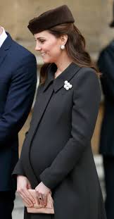 Księżna kate w trzeciej ciąży? Kate Middleton Tuz Przed Porodem Jak Wyglada Pod Koniec Ciazy Zdjecia Gala Pl