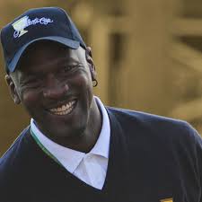 Michael says, 'OK, that's it'" — Michael Jordan beat his best friend in a  1-on-1 game with an immobilized leg