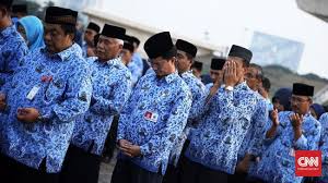 Pns, prajurit tni dan anggota polri yang ditugaskan di luar instansi pemerintah, baik di dalam maupun di luar negeri, yang gajinya dibayar oleh instansi induknya. Gaji Ke 13 Pns Paling Cepat Cair 1 Juni 2021