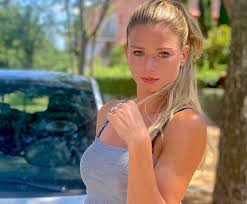 La pagina è gestita dallo staff di camilagiorgi.it, non direttamente da camila. Camila Giorgi Posts Hot Pics After Reaching The Semifinal In Washington Tennis Tonic News Predictions H2h Live Scores Stats