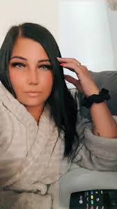 Jody Dawson's Instagram, Twitter & Facebook