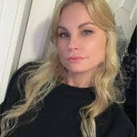 Lydia Whaley's Instagram, Twitter & Facebook