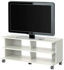 The bag will be delivered by hand or posted special delivery to anywhere in the uk. Ikea Benno Tv Bank Auf Rollen Weiss 118x42x51 Cm Amazon De Elektronik Foto