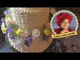 Proljetni Vjencani Kolac S Kraljevskim Crijevima Za Glatkocu Youtube Royal Icing Flowers Spring Wedding Cake Icing Flowers