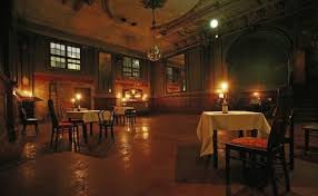 Hall Of Mirrors In Clarchens Ballhaus Hall Of Mirrors Mirror Classic Restaurant