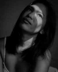 Your person is surely your home 💓 . . . A month after our prenup sesh with  Gino and Paulene and almost two more weeks to go before their wedding 🤍 For