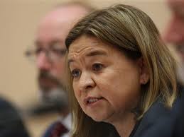 ABC redundancy round targeting 120 staff has started, Michelle Guthrie says 