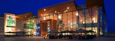 Aceasta leagă complexul comercial băneasa (mall băneasa) de aeroportul henri coandă otopeni, bucurești. Magazine Baneasa Shopping City