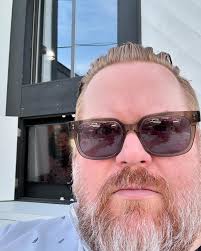 Dan Brooking (@dmbrooking) • Instagram photos and videos