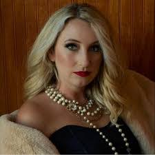 Becky Lowrey's Instagram, Twitter & Facebook