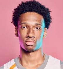 Davion Morris's Instagram, Twitter & Facebook