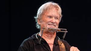 Kris Kristofferson, singer-songwriter and actor, dies at 88 – WOODTV.com