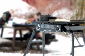 Grill up fish, burgers, chicken, steaks, and veggies on the grill box. Blackstone Tailgater Portable Gas Grill And Griddle Combo Amazon Ae Patio Lawn Garden