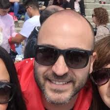 Moises Carrasco (@moicalo)