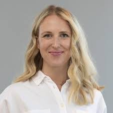 Katie Pinney's Instagram, Twitter & Facebook