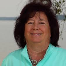 Tina Garner Realtor With Southern Pine Realty Solutions, 124 N Main St,  Chase City, VA 23924, US